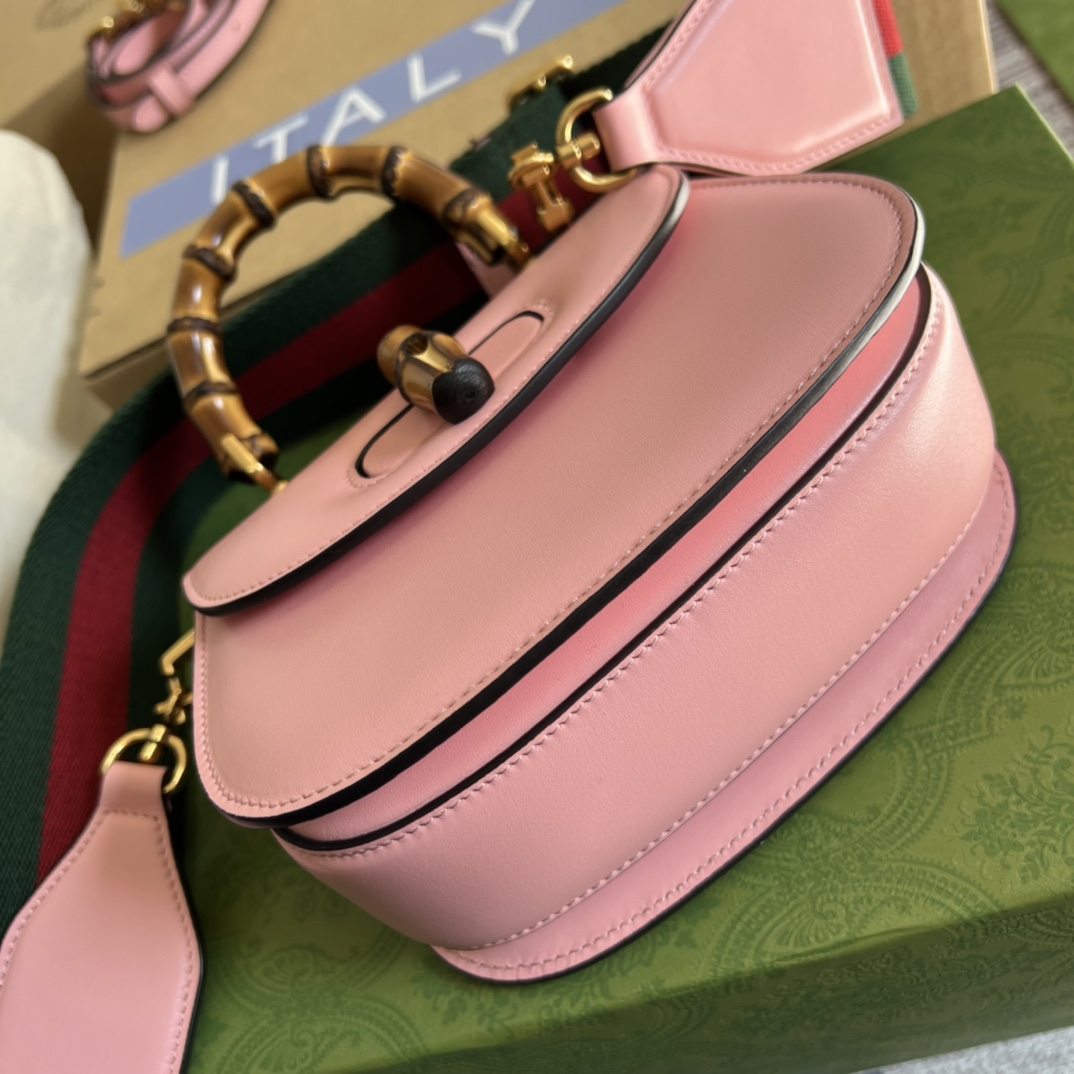 686864 Mini top handle bag with Bamboo, gucci Top Handle Bags for Women