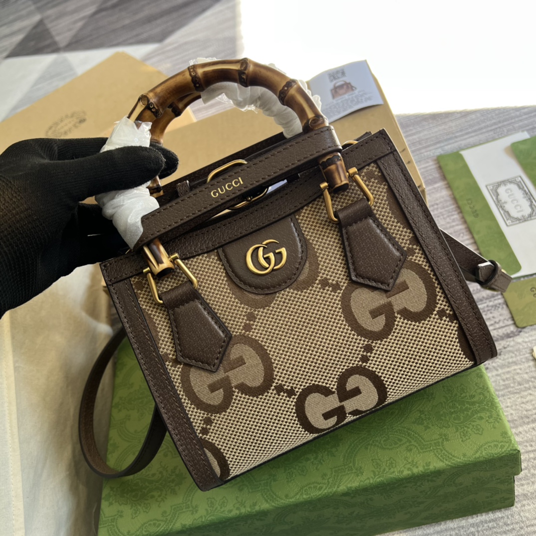655661  Gucci Diana mini tote bag, Top Handle Bags for Women