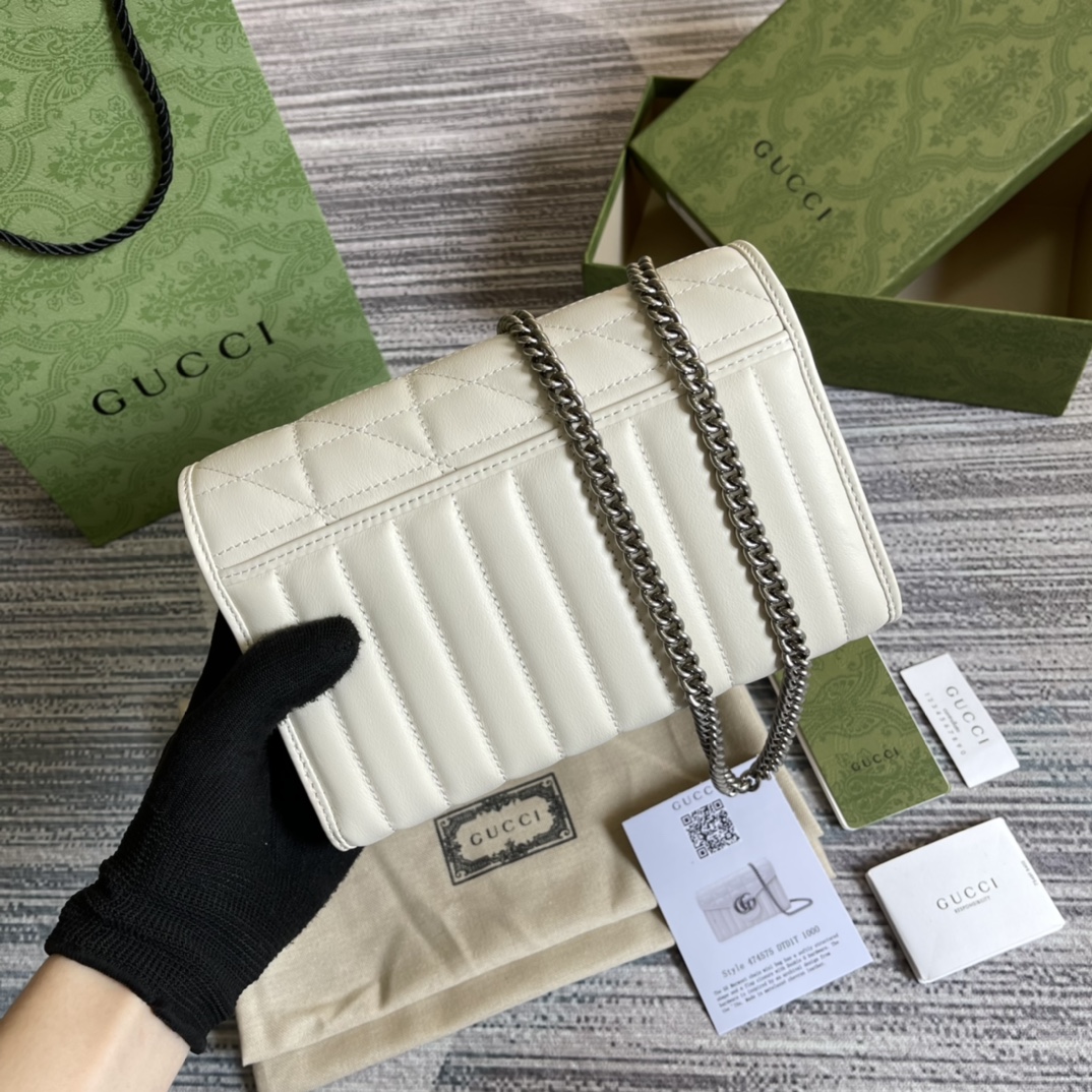 474575 GG Marmont matelassé mini bag, gucci Chain Wallets for Women
