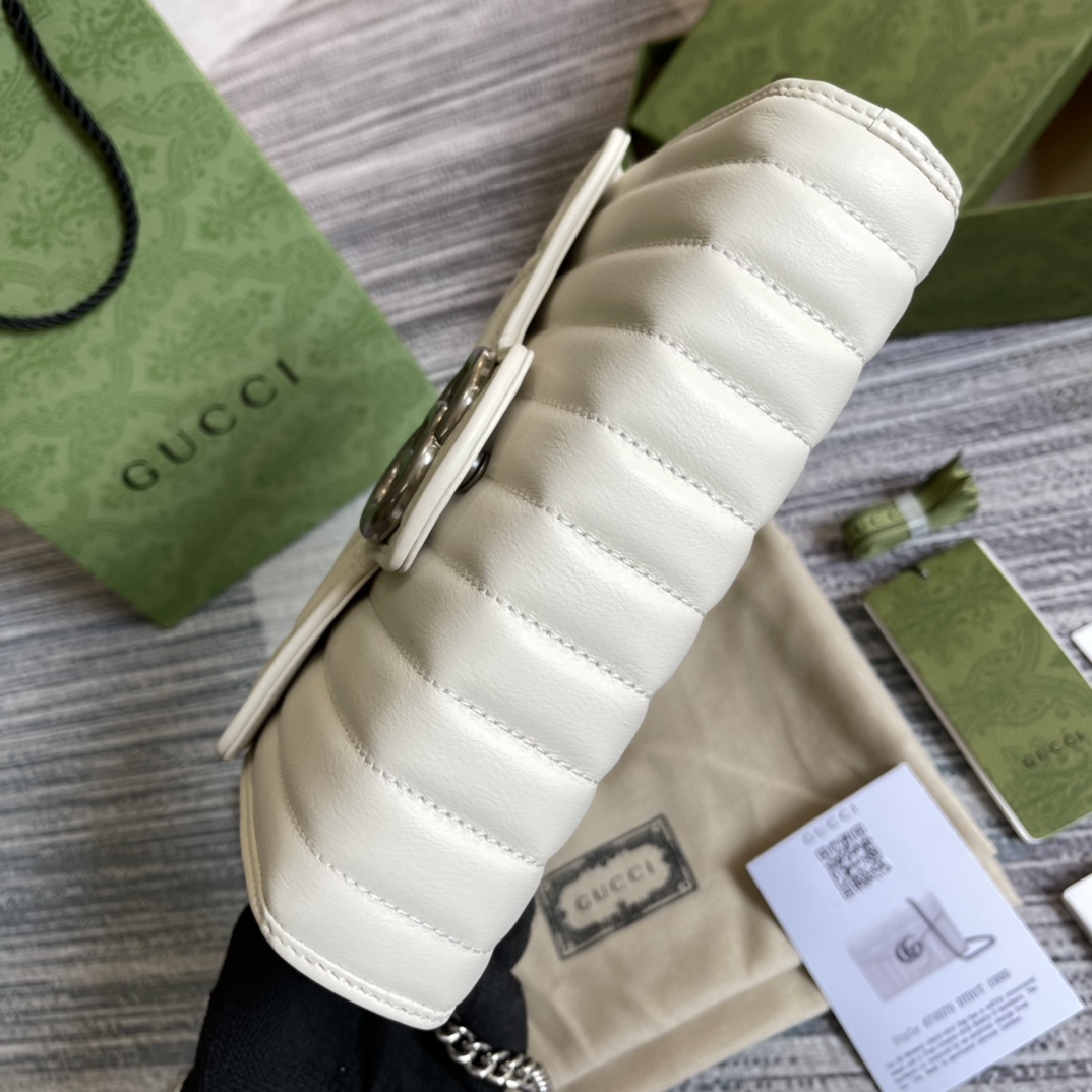 474575 GG Marmont matelassé mini bag, gucci Chain Wallets for Women