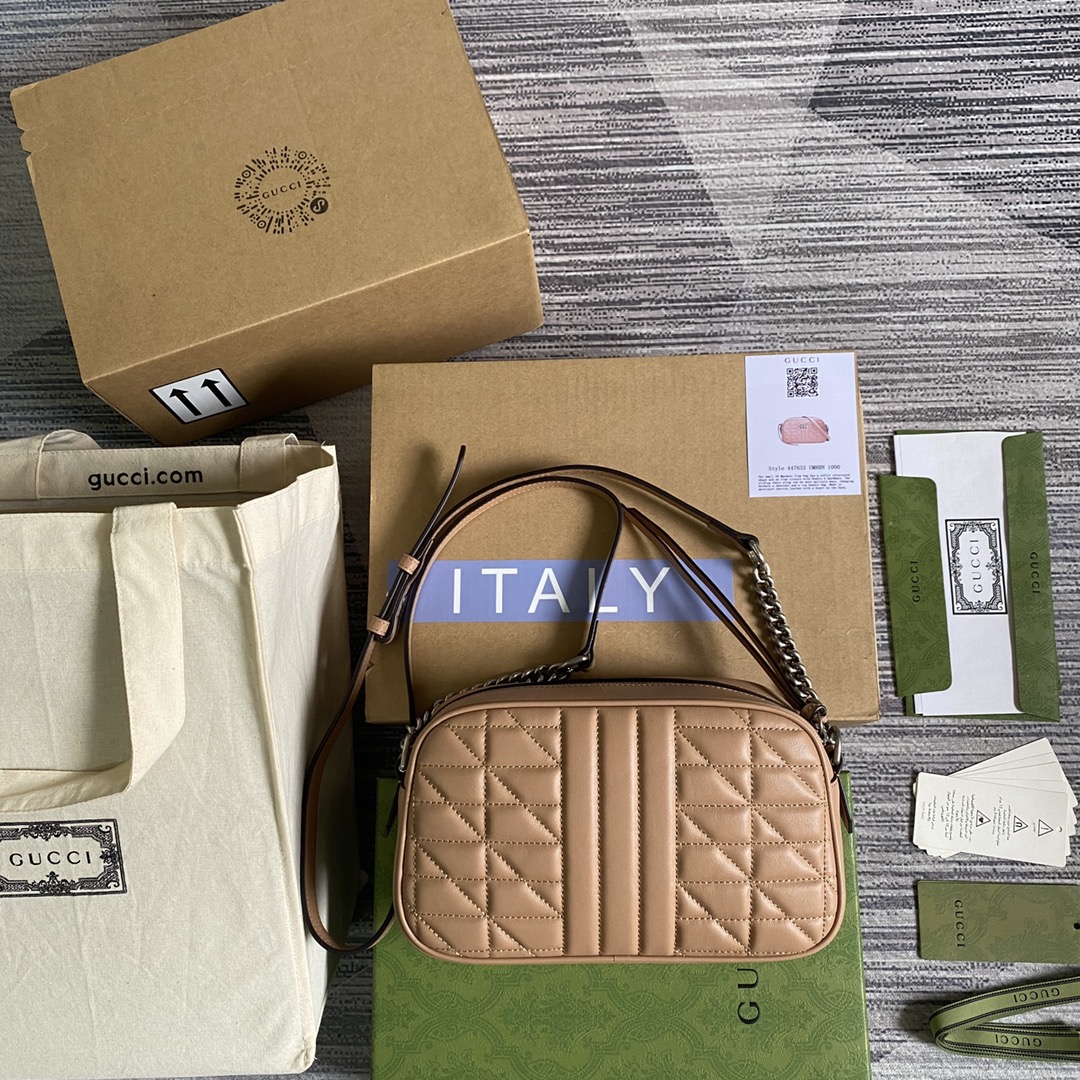 447632 GG Marmont small shoulder bag, Gucci Handbag