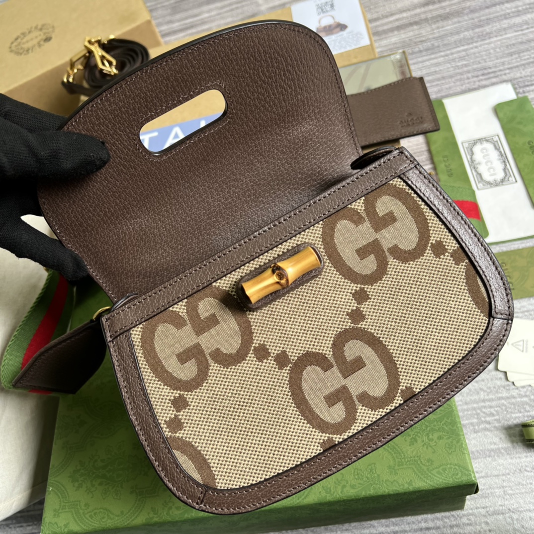675797 Small jumbo GG bag with bamboo, gucci Top Handle Bags for Women