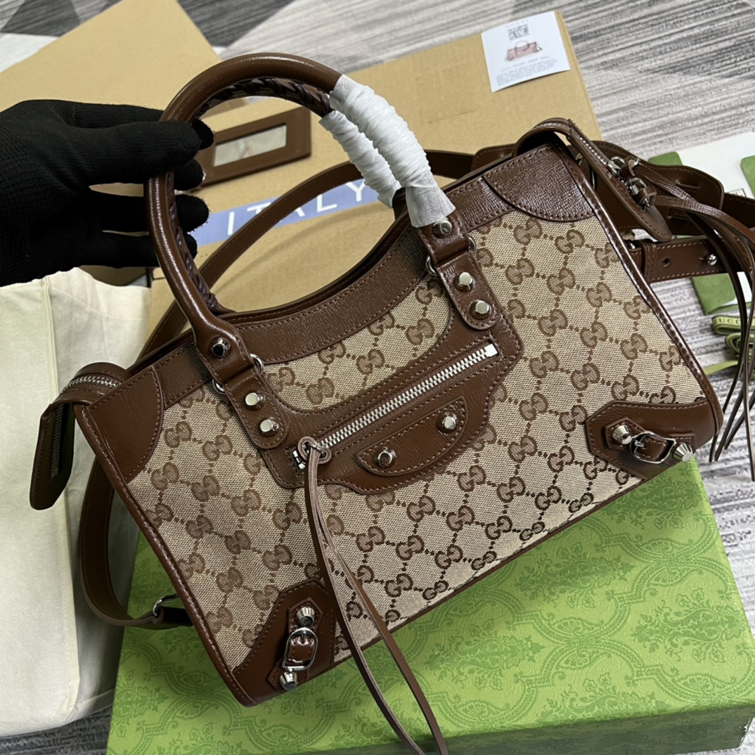 681690 The Hacker Project Small Neo Classic bag