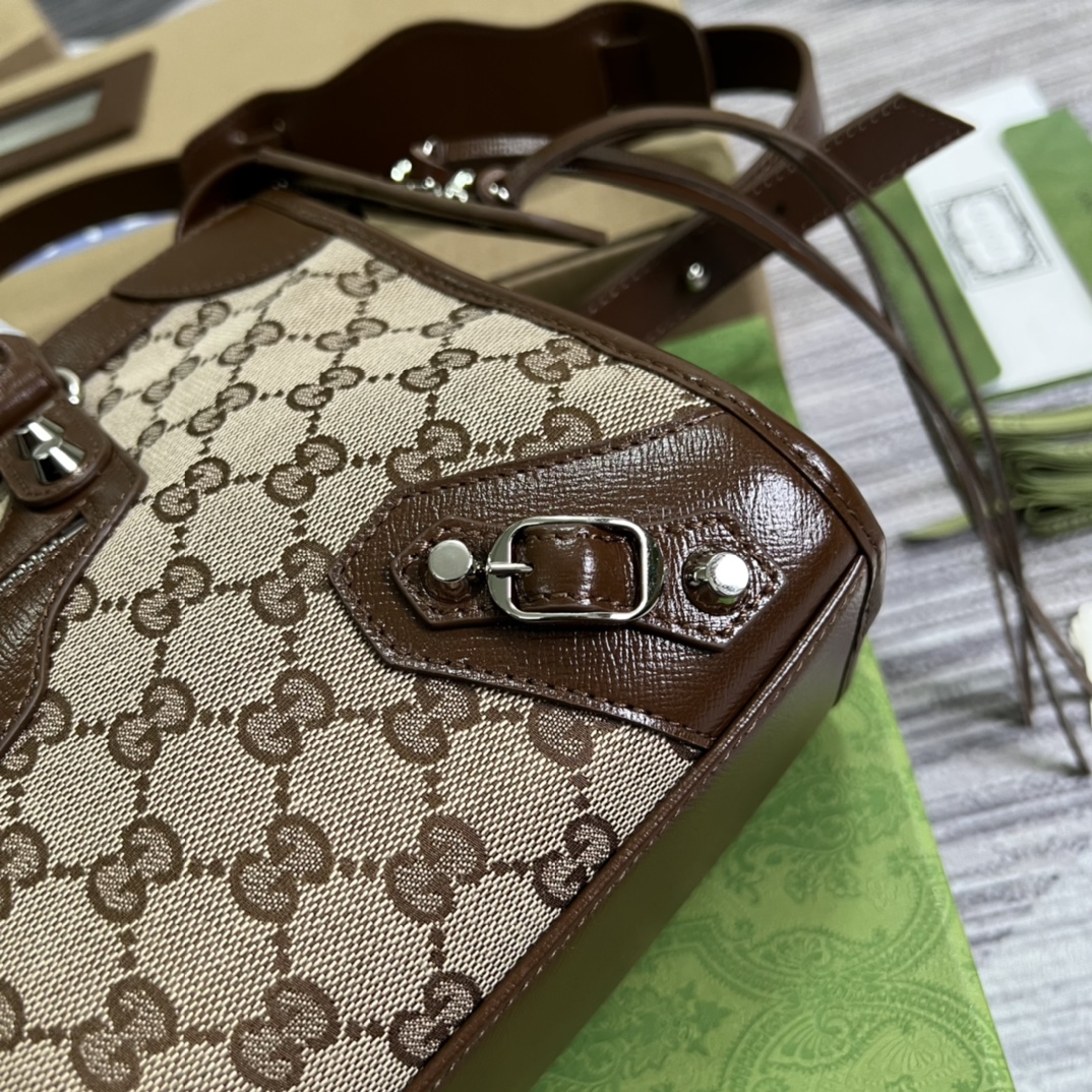 681690 The Hacker Project Small Neo Classic bag