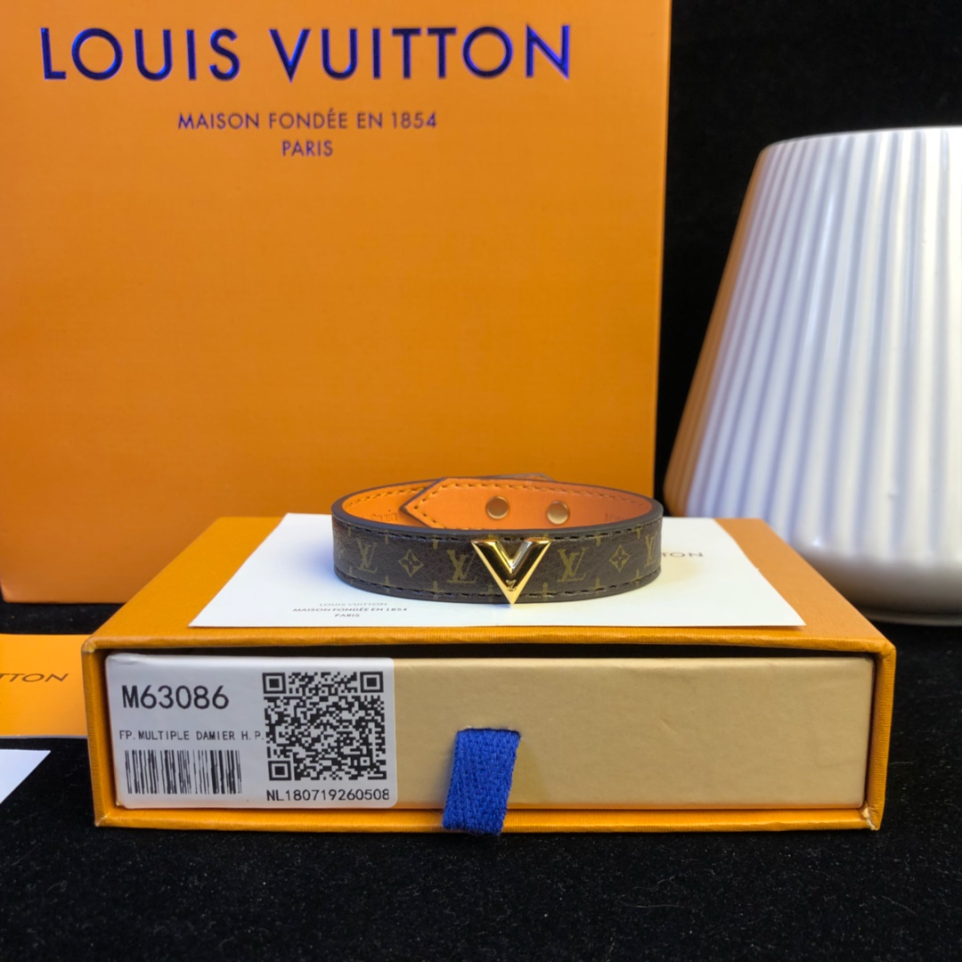 BRACELET, Louis Vuitton LV