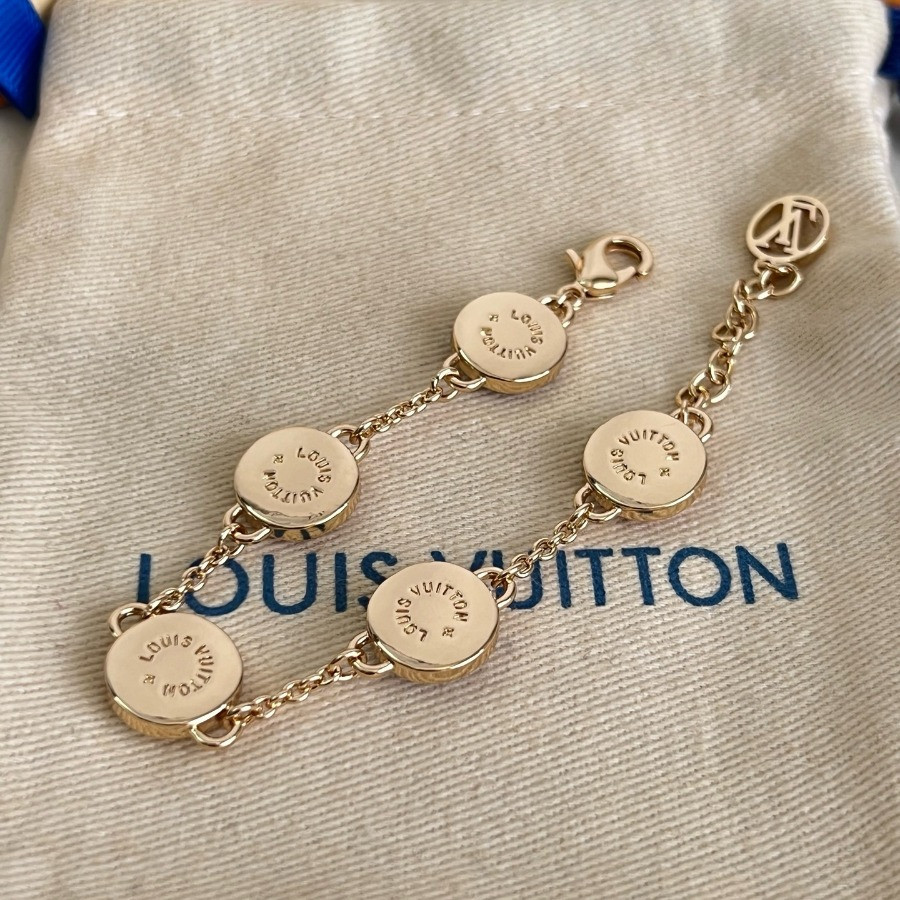 LV Color Blossom Medallion Bracelet – Pink, Ivory & Lilac