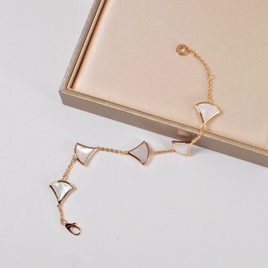 Bracelets & Bangles, Bvlgari