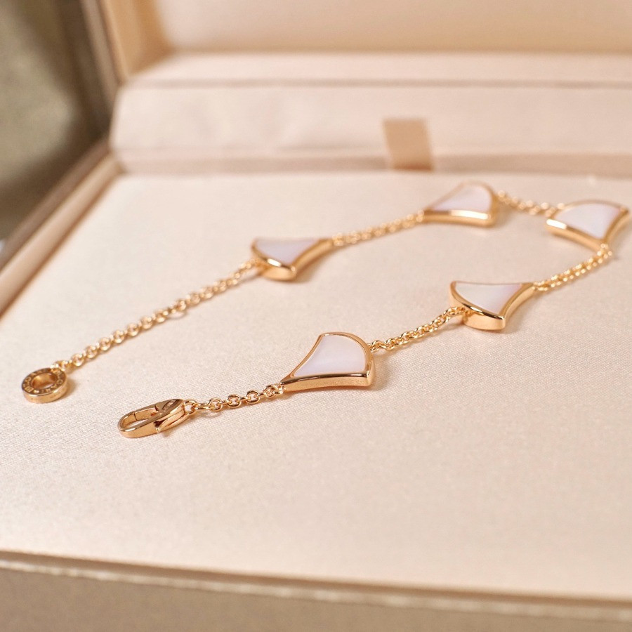 Bracelets & Bangles, Bvlgari