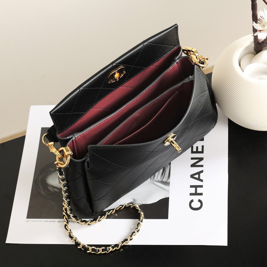CHANEL Classic 11.12 Hubo Handbag
