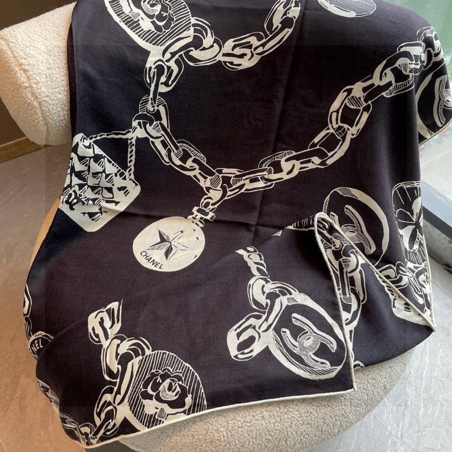 Double-Sided Jacquard cashmere & Silk Shawl scarf – CHASCA-282 | 135 × 135 cm