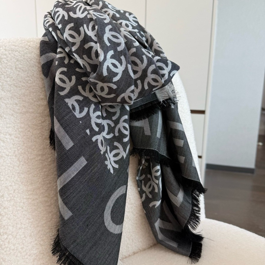 Double-Sided Jacquard cashmere & Silk  Shawl scarf – CHASCA-285 | 140 × 140 cm