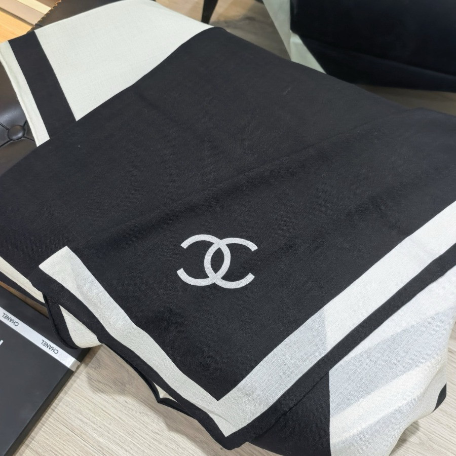 Double-Sided 100% real Silk  Shawl scarf – CHASCA-289 | 90 × 90 cm