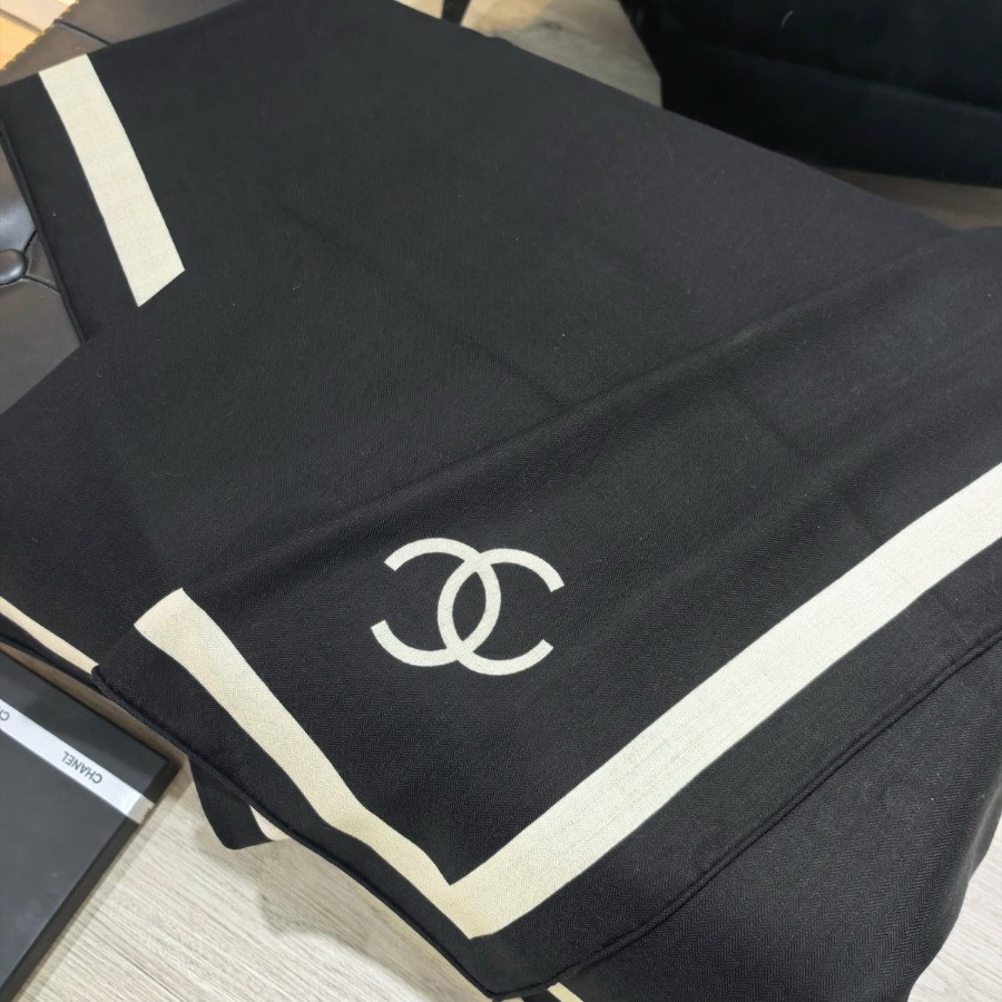 Double-Sided 100% real Silk  Shawl scarf – CHASCA-290 | 90 × 90 cm