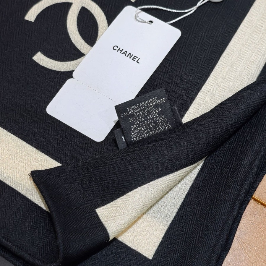 Double-Sided 100% real Silk  Shawl scarf – CHASCA-290 | 90 × 90 cm