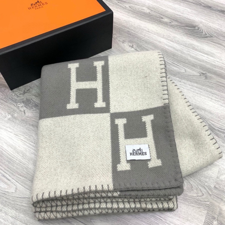 Premium Cashmere Blend Blanket – HERMSCA-168| Deep Gray & Ivory White  | 170 × 135 cm
