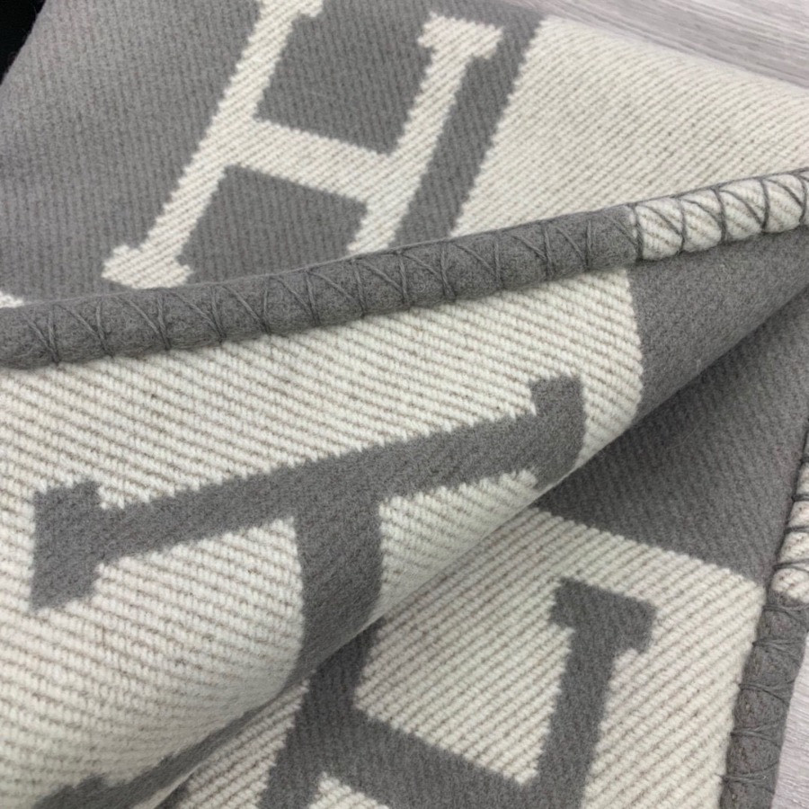 Premium Cashmere Blend Blanket – HERMSCA-168| Deep Gray & Ivory White  | 170 × 135 cm