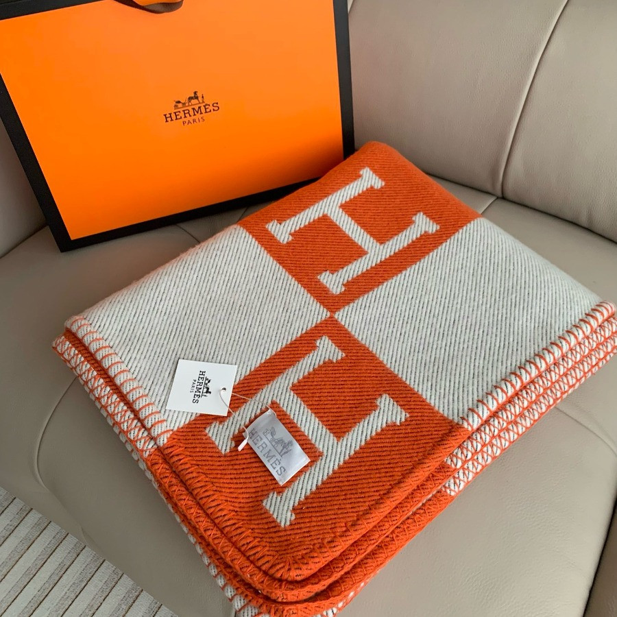 Premium Cashmere Blend Blanket – HERMSCA-173 | Deep Orange & Ivory White | 170 × 135 cm