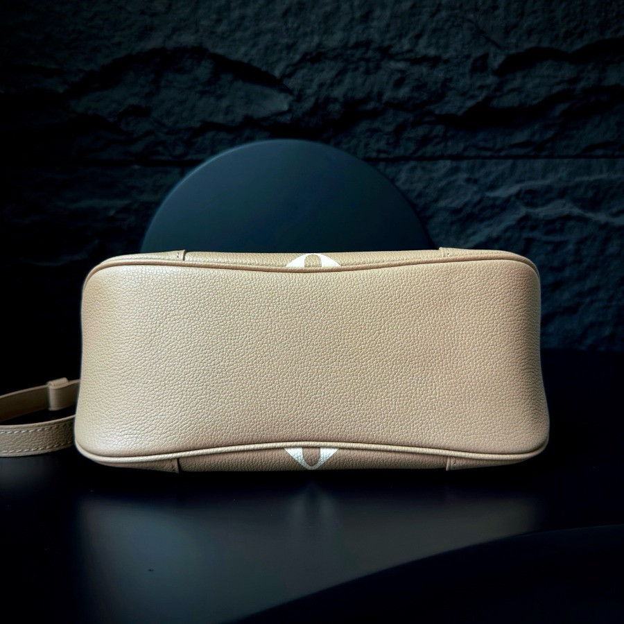 LV M13224  Boulogne PM Louis Vuitton Monogram Leather Hobo Bag 