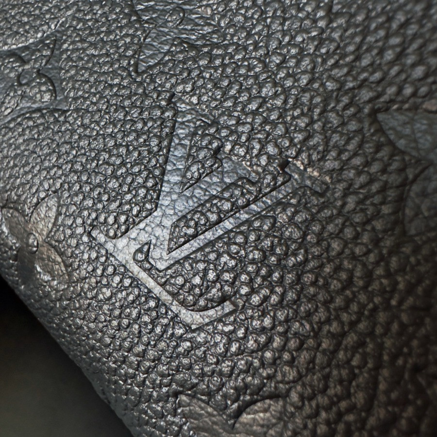 LV M12930  Boulogne PM Louis Vuitton Monogram Leather Hobo Bag 