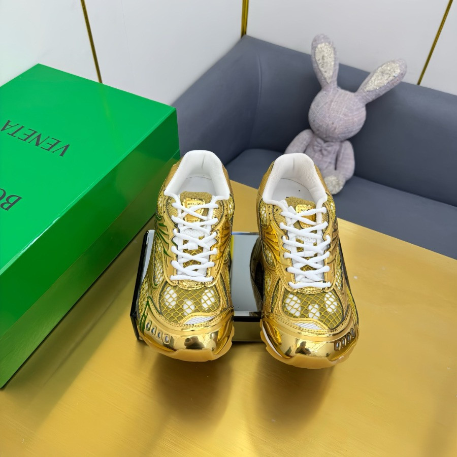 Bottega Veneta Orbit Sneaker Unisex style