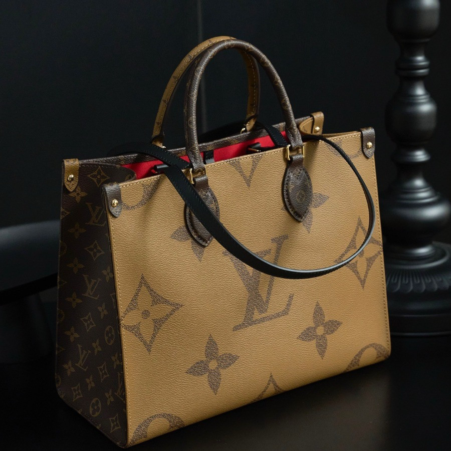 M45321 Louis Vuitton OnTheGo MM Monogram Giant and Monogram Reverse top handle shoulder bag