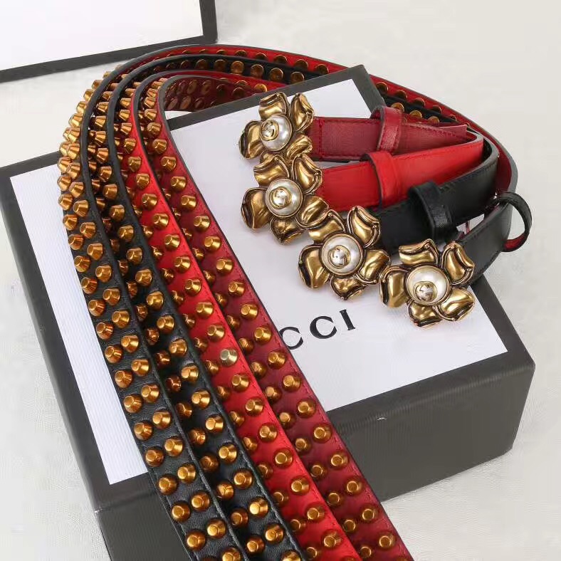 Studded leather belt WITH metal FLOWER, GUCCI Belts