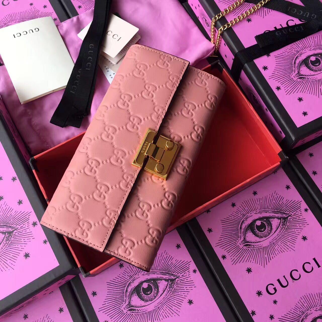 Gucci Padlock continental wallet, 453506, 7.5"W x 4"H x 1.5"D