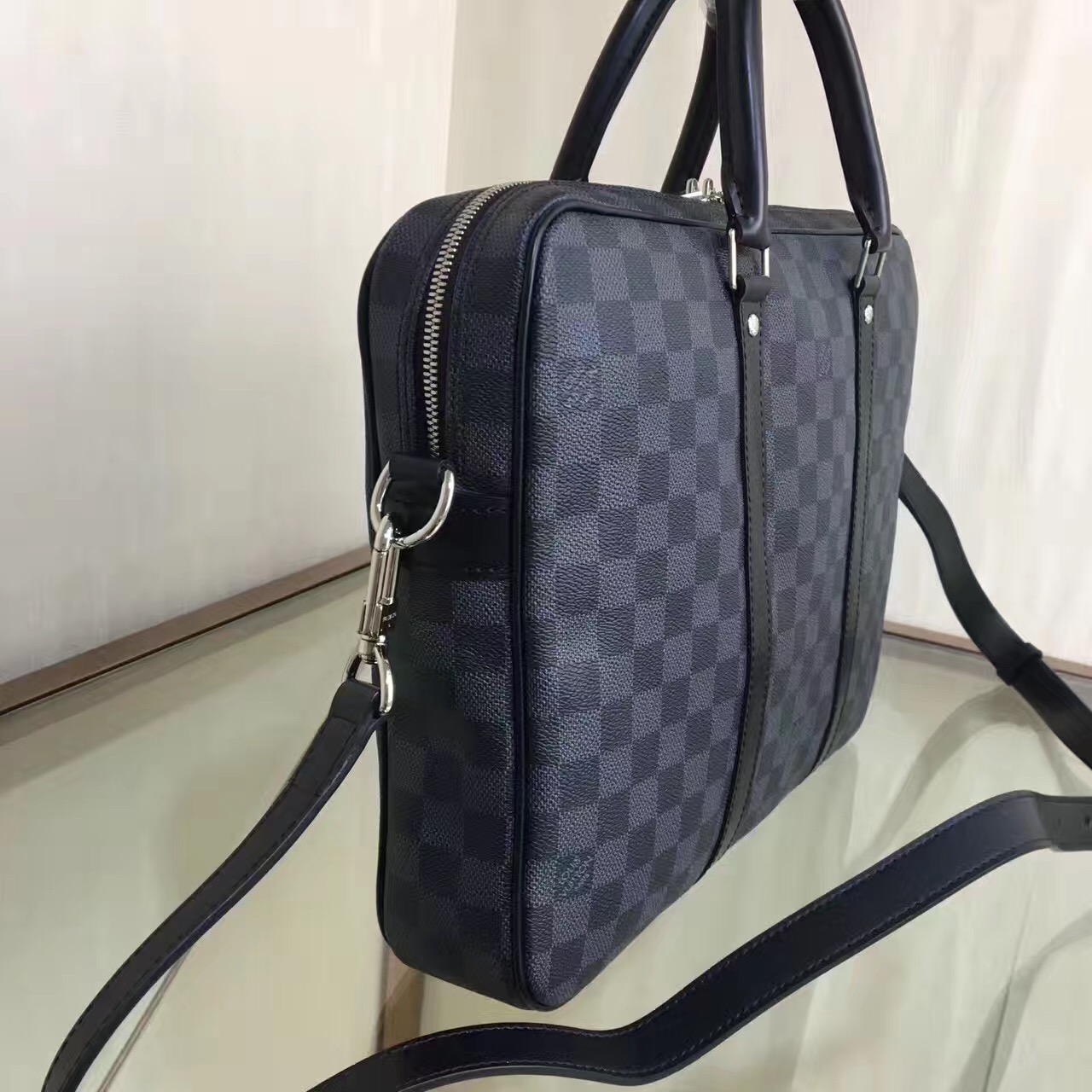 Louis Vuitton LV, PORTE-DOCUMENTS VOYAGE PM, N41478, Damier Graphite, 14.6 x 11.8 x 2.8 inches