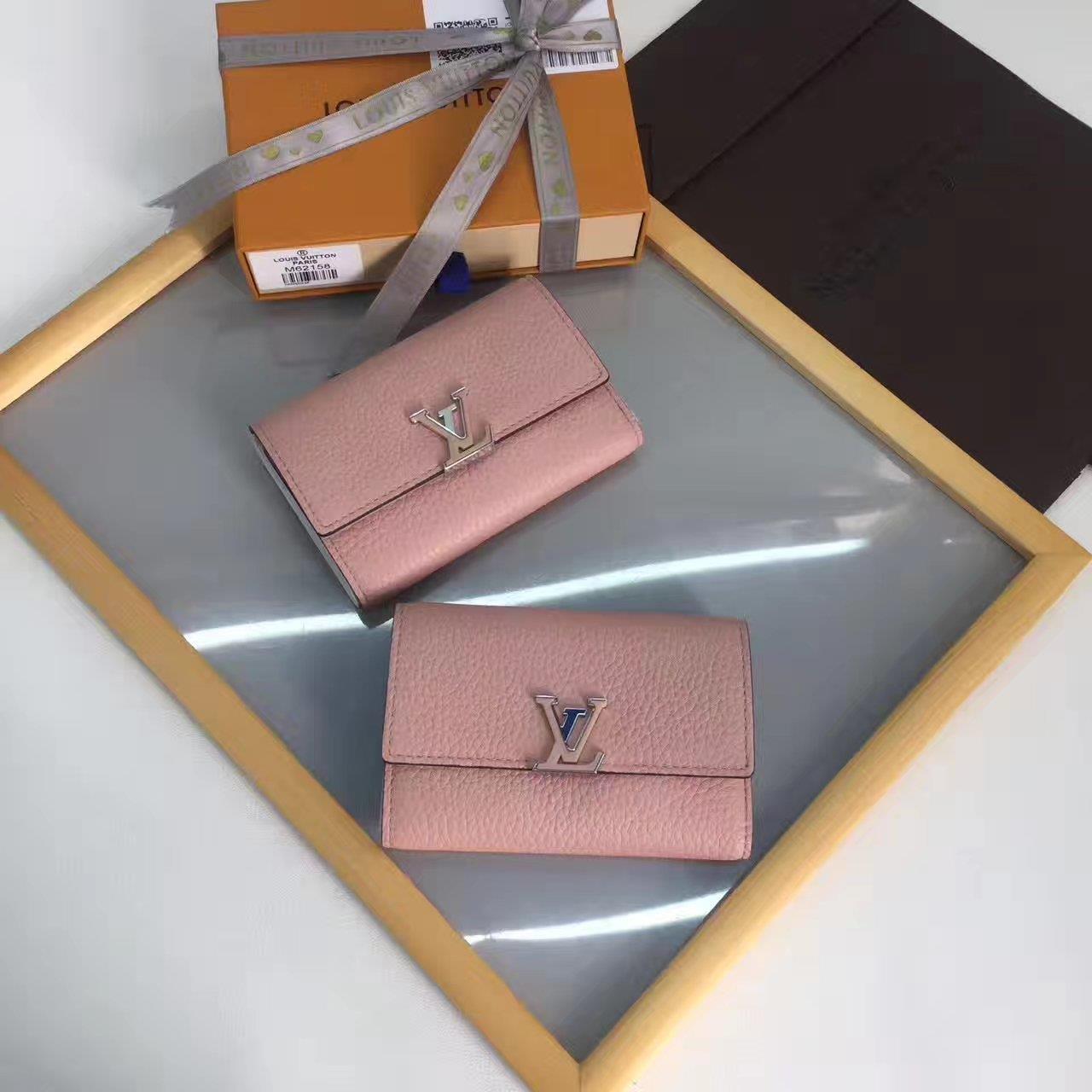 Louis Vuitton LV, M62156, CAPUCINE COMPACT WALLET, 5.3 x 3.7 x 0.6 inches