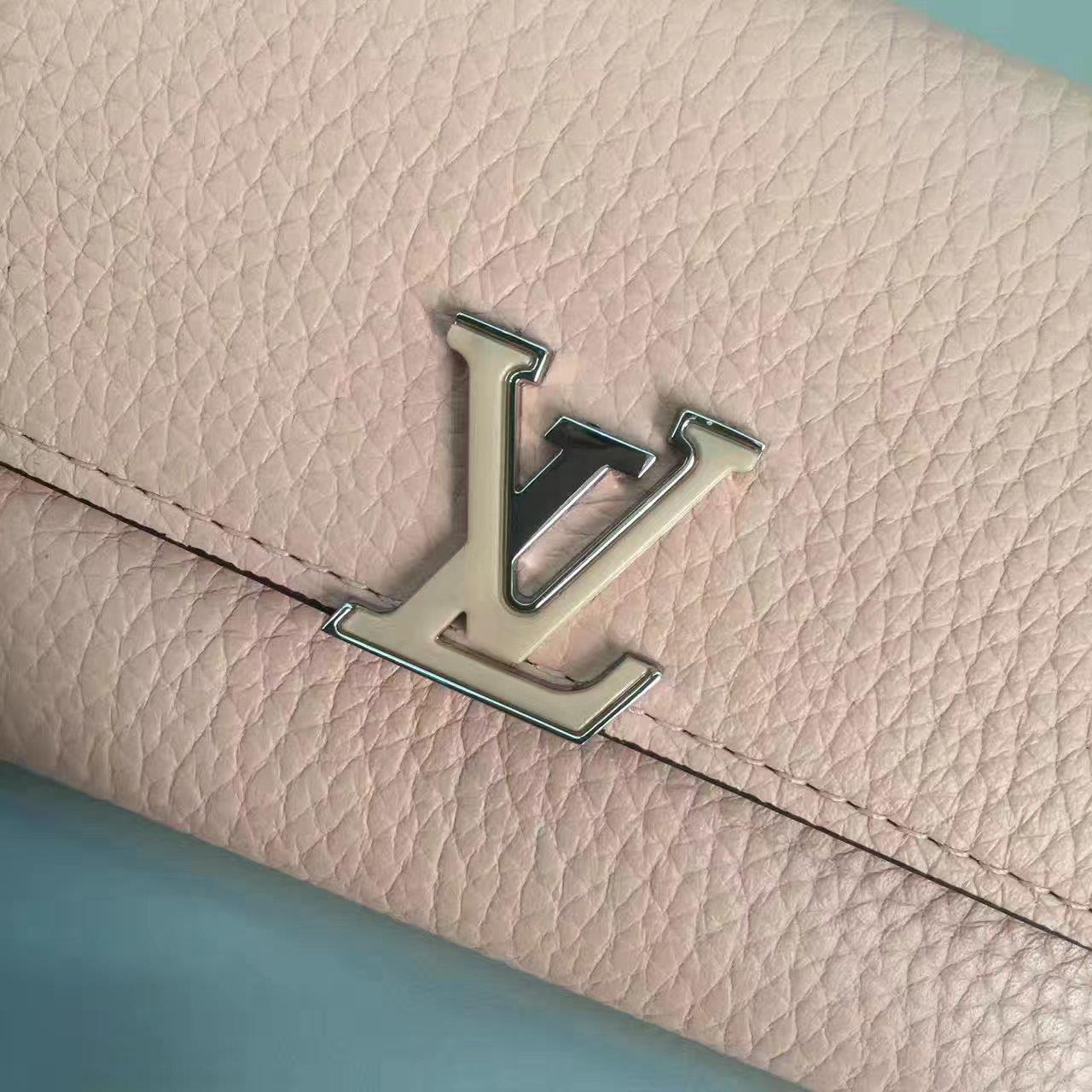Louis Vuitton LV, M62156, CAPUCINE COMPACT WALLET, 5.3 x 3.7 x 0.6 inches