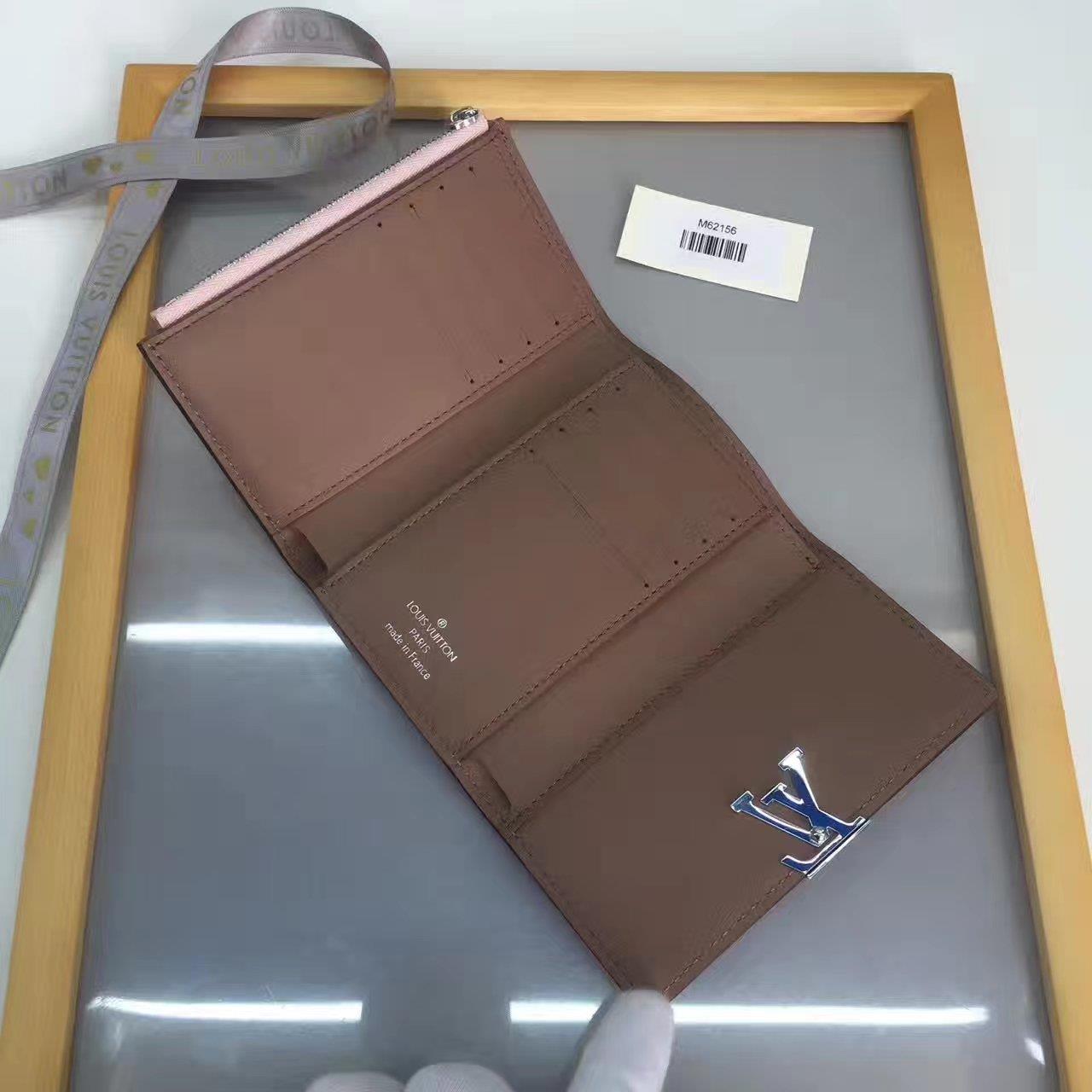 Louis Vuitton LV, M62156, CAPUCINE COMPACT WALLET, 5.3 x 3.7 x 0.6 inches