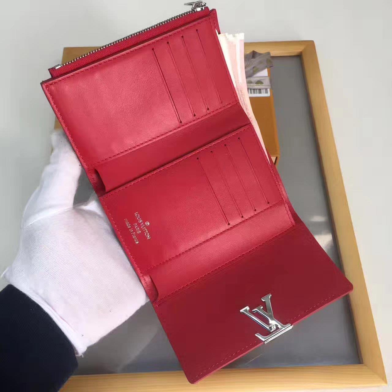 Louis Vuitton LV, M62158, CAPUCINE COMPACT WALLET, 5.3 x 3.7 x 0.6 inches
