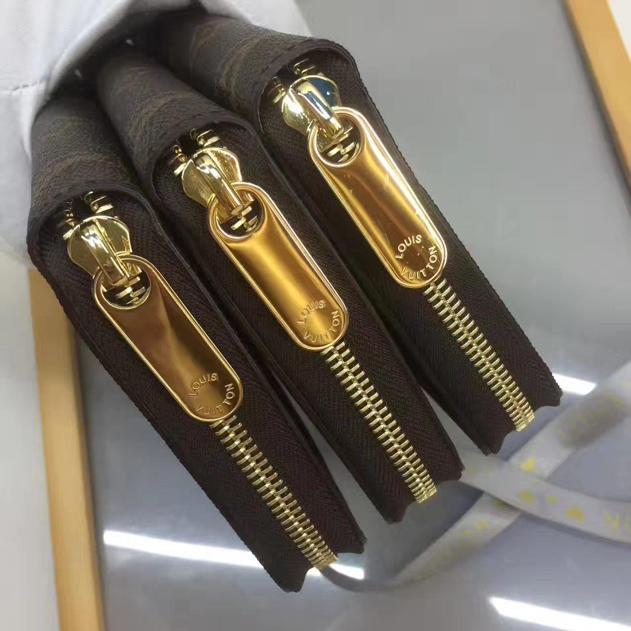 M62581 ZIPPY ORGANIZER Louis Vuitton LV