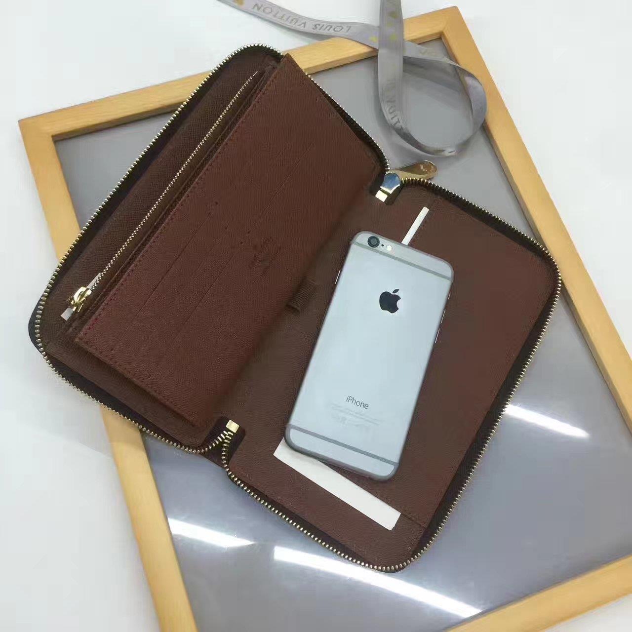 M62581 ZIPPY ORGANIZER Louis Vuitton LV
