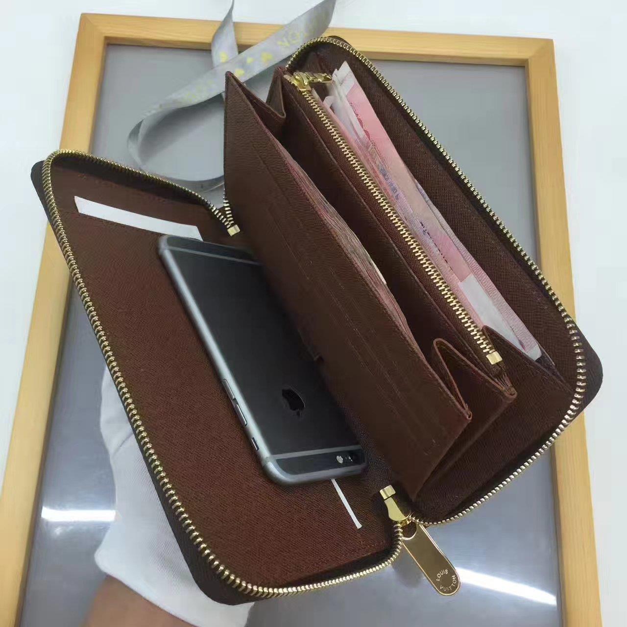 M62581 ZIPPY ORGANIZER Louis Vuitton LV