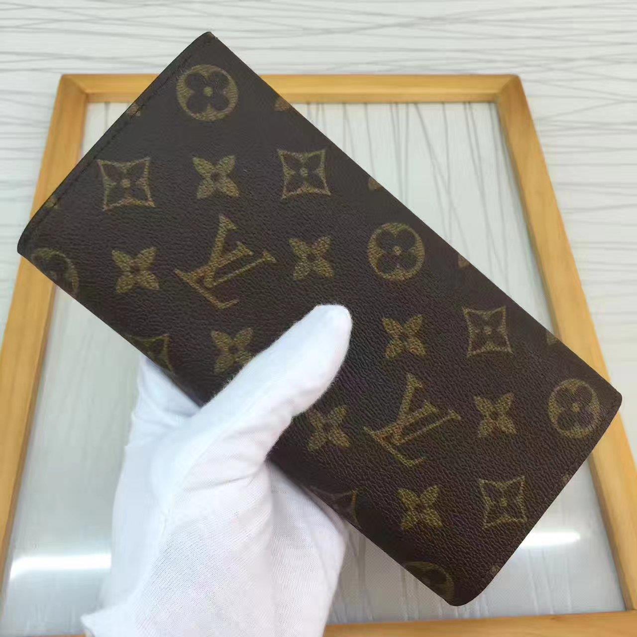 Louis Vuitton LV,  EMILIE WALLET
