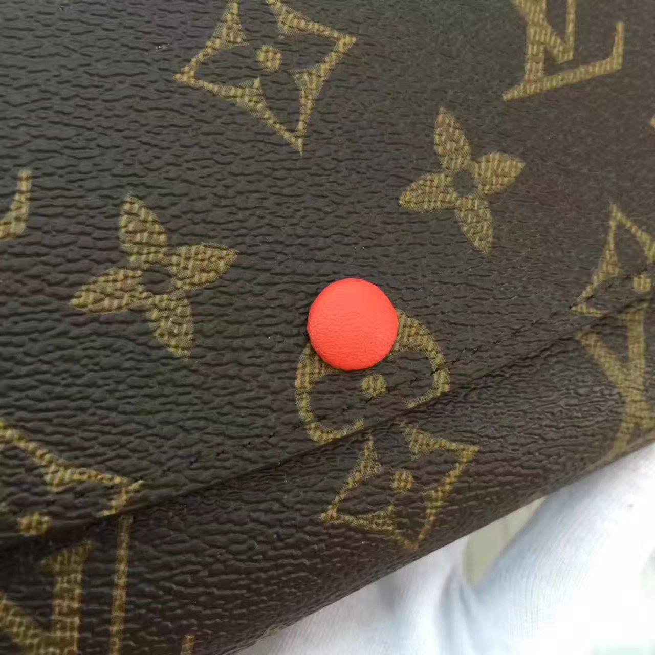 Louis Vuitton LV,  EMILIE WALLET