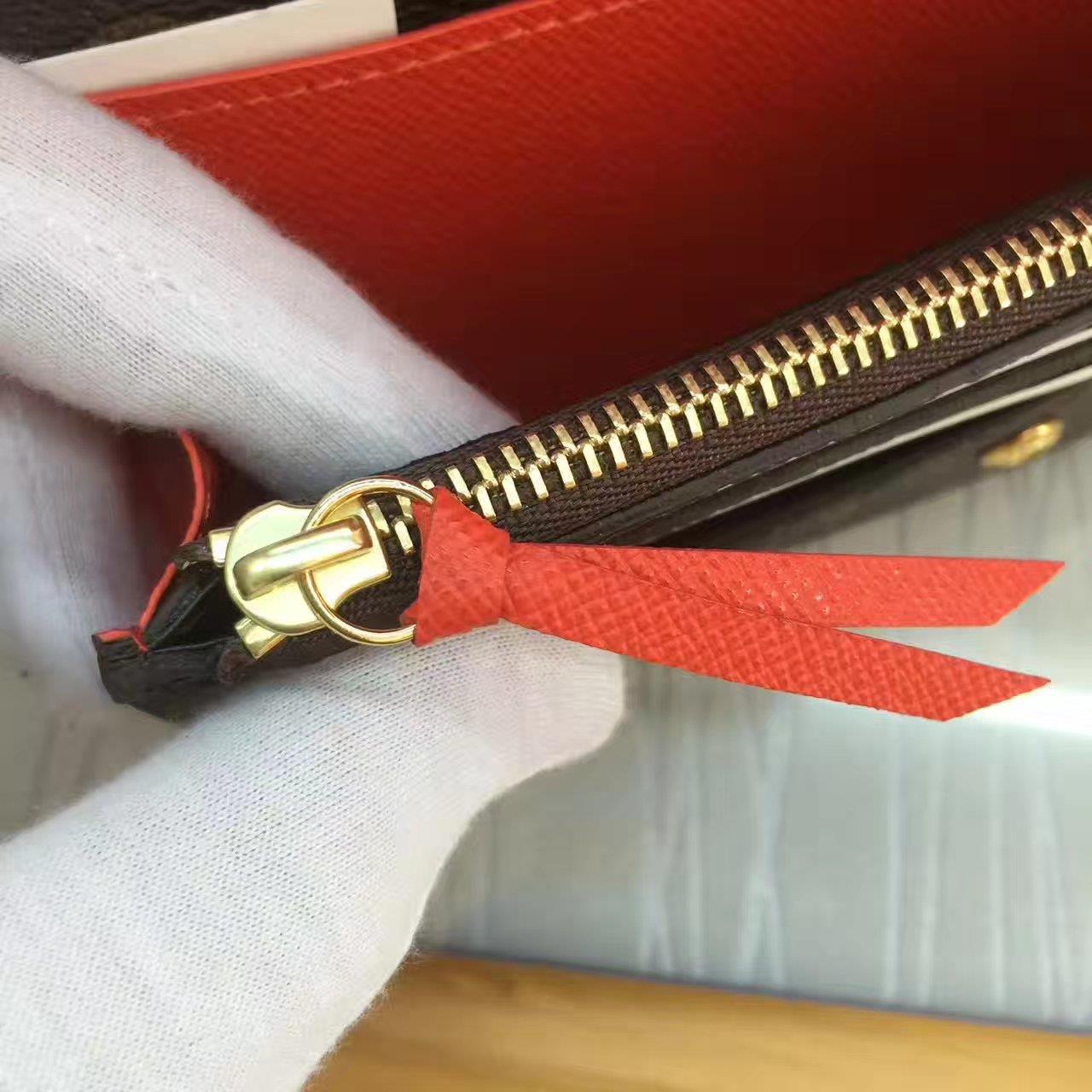Louis Vuitton LV,  EMILIE WALLET